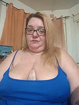 diosacurvy1984 online show from 01/18/26, 08:40