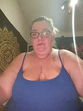 diosacurvy1984 online show from 02/17/26, 10:49