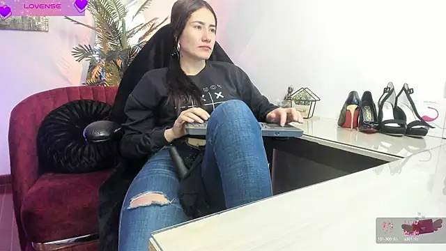 VioletParkker online show from 02/18/25, 11:33