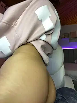 Sofia18 pinkk online show from 02/23/25, 04:28