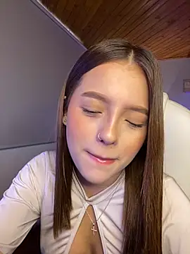 Sofia18 pinkk online show from 09/22/25, 10:12