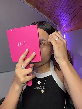 Snapshot of Sofia18_pinkk chatting on 02/23/26, 09:56 Sofia18 pinkk online show from 02/23/26, 09:56