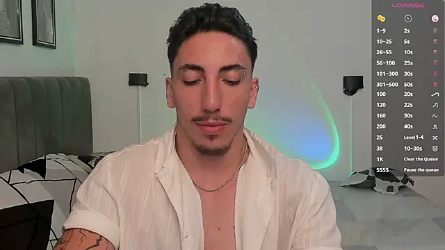 dylanspencer28 online show from 01/25/25, 10:29