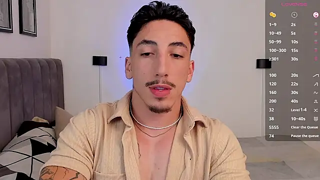 dylanspencer28 online show from 02/23/25, 07:07