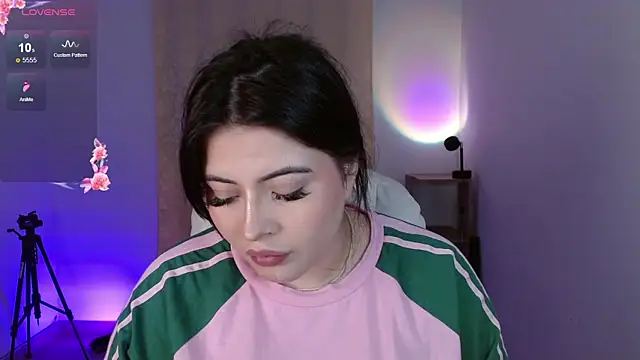 isabella1616 online show from 08/09/26, 03:34