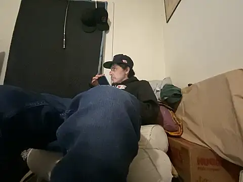Snapshot of almighty_d chatting on 02/01/26, 06:23 almighty d online show from 02/01/26, 06:23