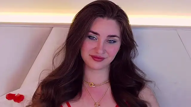 Snapshot of KiraBarlows chatting on 02/14/25, 01:23 KiraBarlows online show from 02/14/25, 01:23