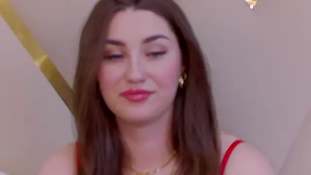 Snapshot of KiraBarlows chatting on 03/19/25, 10:42 KiraBarlows online show from 03/19/25, 10:42