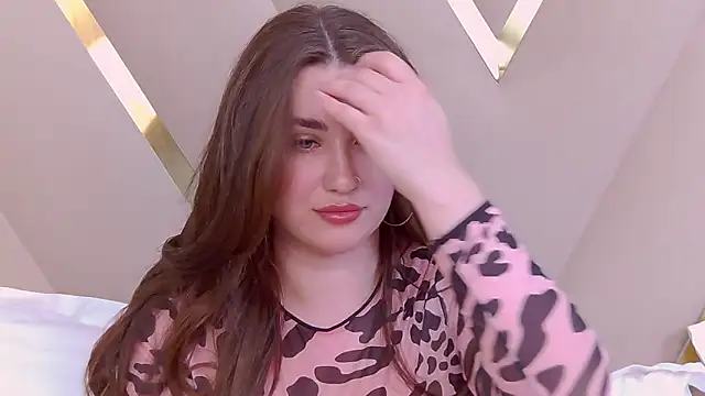 Snapshot of KiraBarlows chatting on 03/20/25, 08:51 KiraBarlows online show from 03/20/25, 08:51