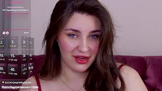 Snapshot of KiraBarlows chatting on 11/09/25, 05:50 KiraBarlows online show from 11/09/25, 05:50