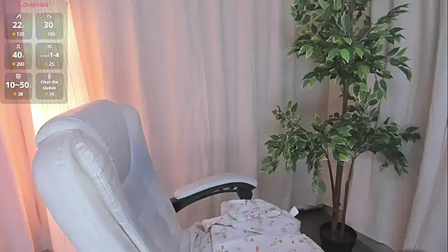 Snapshot of camilapersy chatting on 02/01/25, 10:37 camilapersy online show from 02/01/25, 10:37