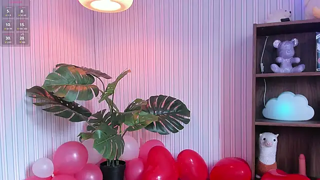 Snapshot of camilapersy chatting on 02/15/25, 04:34 camilapersy online show from 02/15/25, 04:34