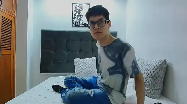 wolfandsky online show from 02/10/25, 11:15