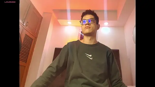 wolfandsky online show from 09/26/25, 11:58