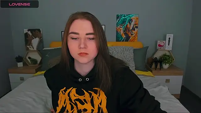 lillyloan4u online show from 04/13/26, 07:30