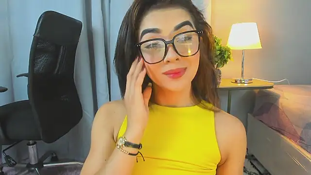 Snapshot of GABRIELAM_MS chatting on 05/12/26, 12:08 GABRIELAM MS online show from 05/12/26, 12:08