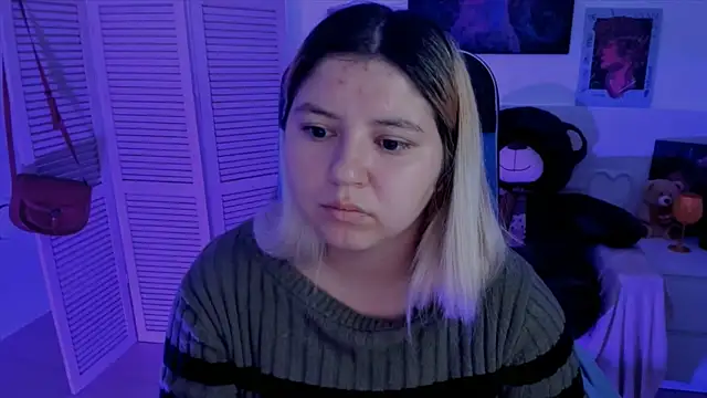 DiaAngell online show from 09/17/25, 08:43