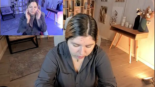 DiaAngell online show from 09/26/25, 07:40