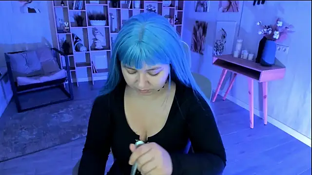 DiaAngell online show from 10/11/25, 07:56