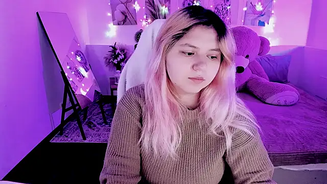 DiaAngell online show from 04/10/26, 07:40