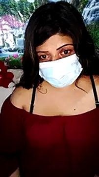 Snapshot of Lovely_WINDI chatting on 01/19/25, 07:37 Lovely WINDI online show from 01/19/25, 07:37