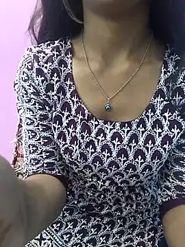 Leoni G online show from 02/25/25, 07:31