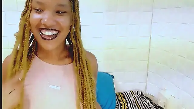 EroticSexyPrada online show from 03/17/25, 04:19