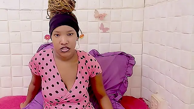 EroticSexyPrada online show from 02/28/26, 05:25