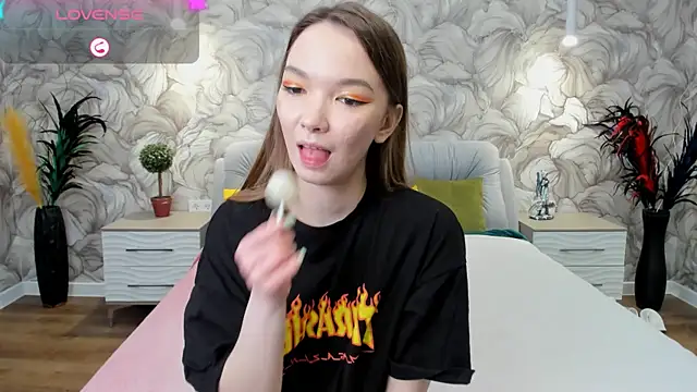 SusannJohnson online show from 03/10/25, 03:12