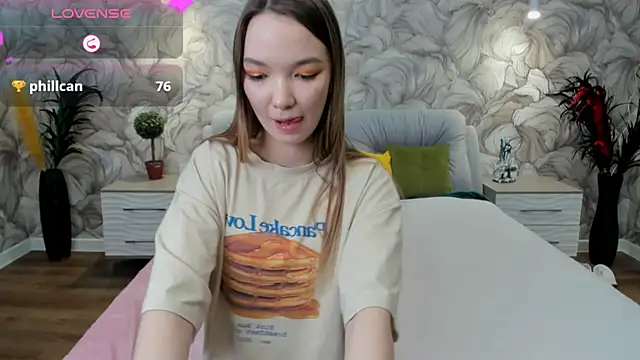 SusannJohnson online show from 03/10/25, 06:16