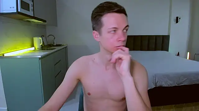 max shy online show from 02/01/25, 03:50