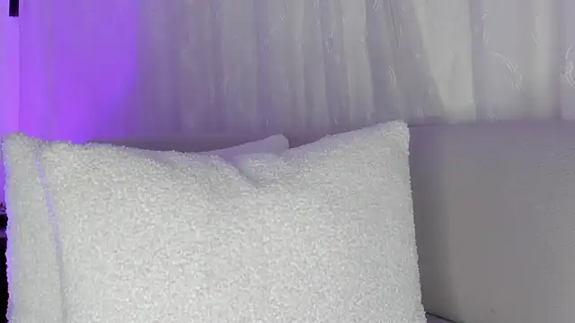 cutte hanna18 online show from 04/22/26, 05:36