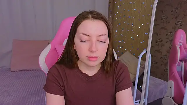 Ann moon   online show from 02/13/25, 01:26