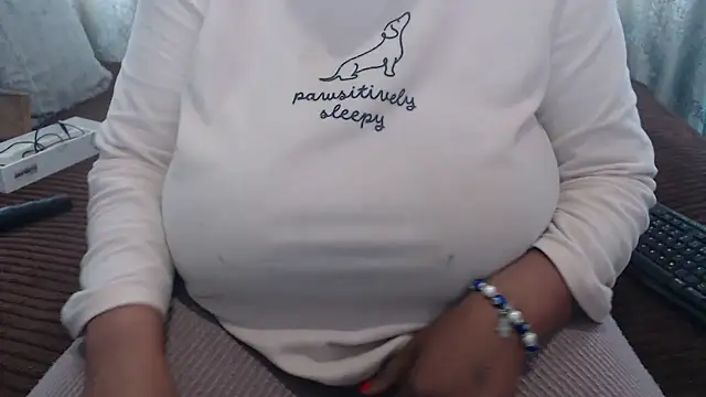 BUBBLYBUNNYxx online show from 06/22/26, 06:43