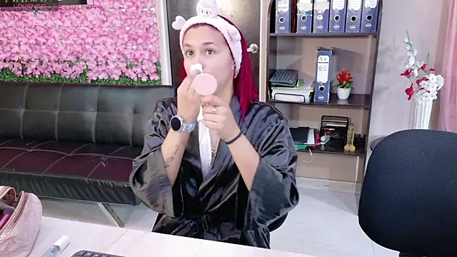 Sophie new25 online show from 03/17/26, 12:41