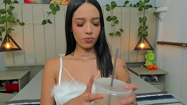 Paulina Lopezz online show from 02/12/26, 09:10