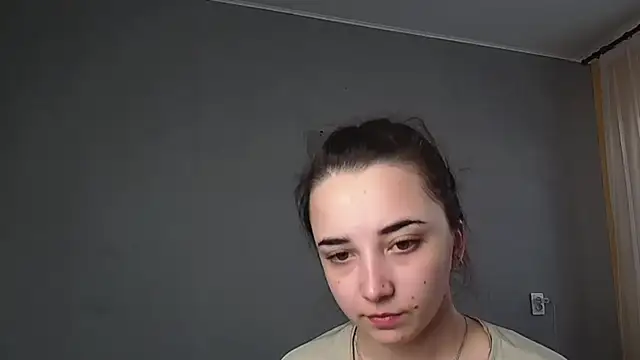 Eva Gloryy online show from 03/12/26, 08:53