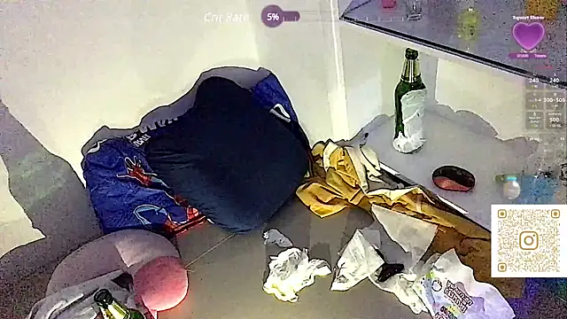 Snapshot of chanentino2 chatting on 02/28/25, 09:33 chanentino2 online show from 02/28/25, 09:33