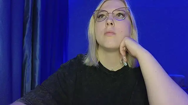 HotBrandyX online show from 06/08/26, 03:23