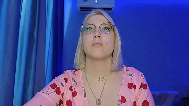 HotBrandyX online show from 06/12/26, 10:03