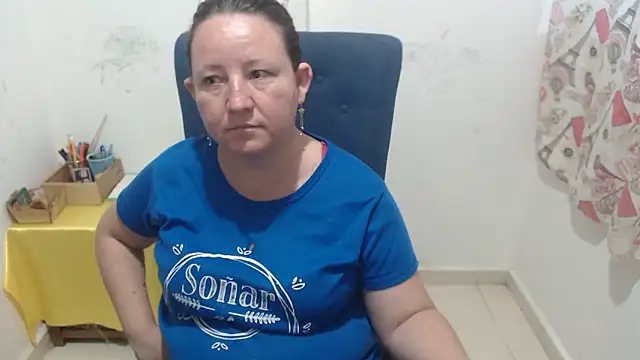 Yohis Kiut25 online show from 04/14/26, 01:33