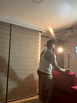 Snapshot of dereckgreen chatting on 01/16/26, 03:10 dereckgreen online show from 01/16/26, 03:10