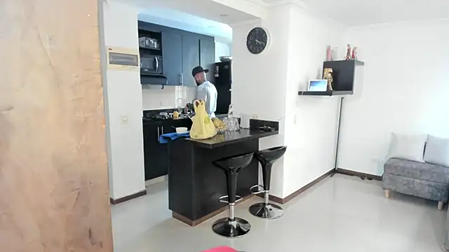 Snapshot of dereckgreen chatting on 02/06/26, 09:18 dereckgreen online show from 02/06/26, 09:18