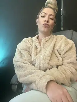 viktoria davis  online show from 02/01/26, 10:52