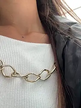 zoe storm online show from 01/22/25, 07:56