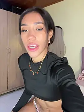 zoe storm online show from 04/24/26, 12:02