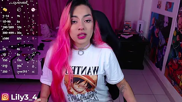 lily3 4 online show from 01/30/25, 06:13