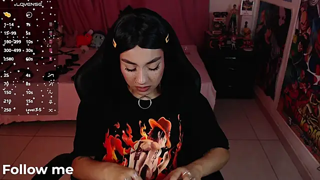 lily3 4 online show from 06/26/26, 07:13