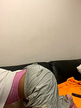 Go Meg online show from 10/30/25, 07:47