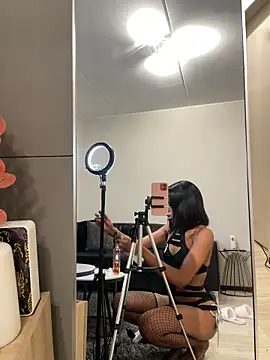 Go Meg online show from 11/25/25, 11:38